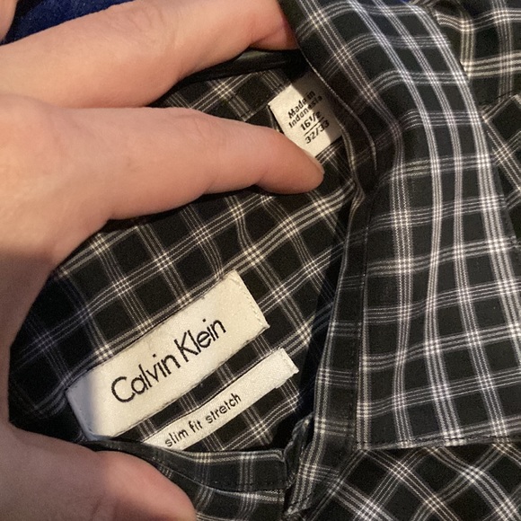 Calvin Klein Button Down Shirt - Picture 2 of 3
